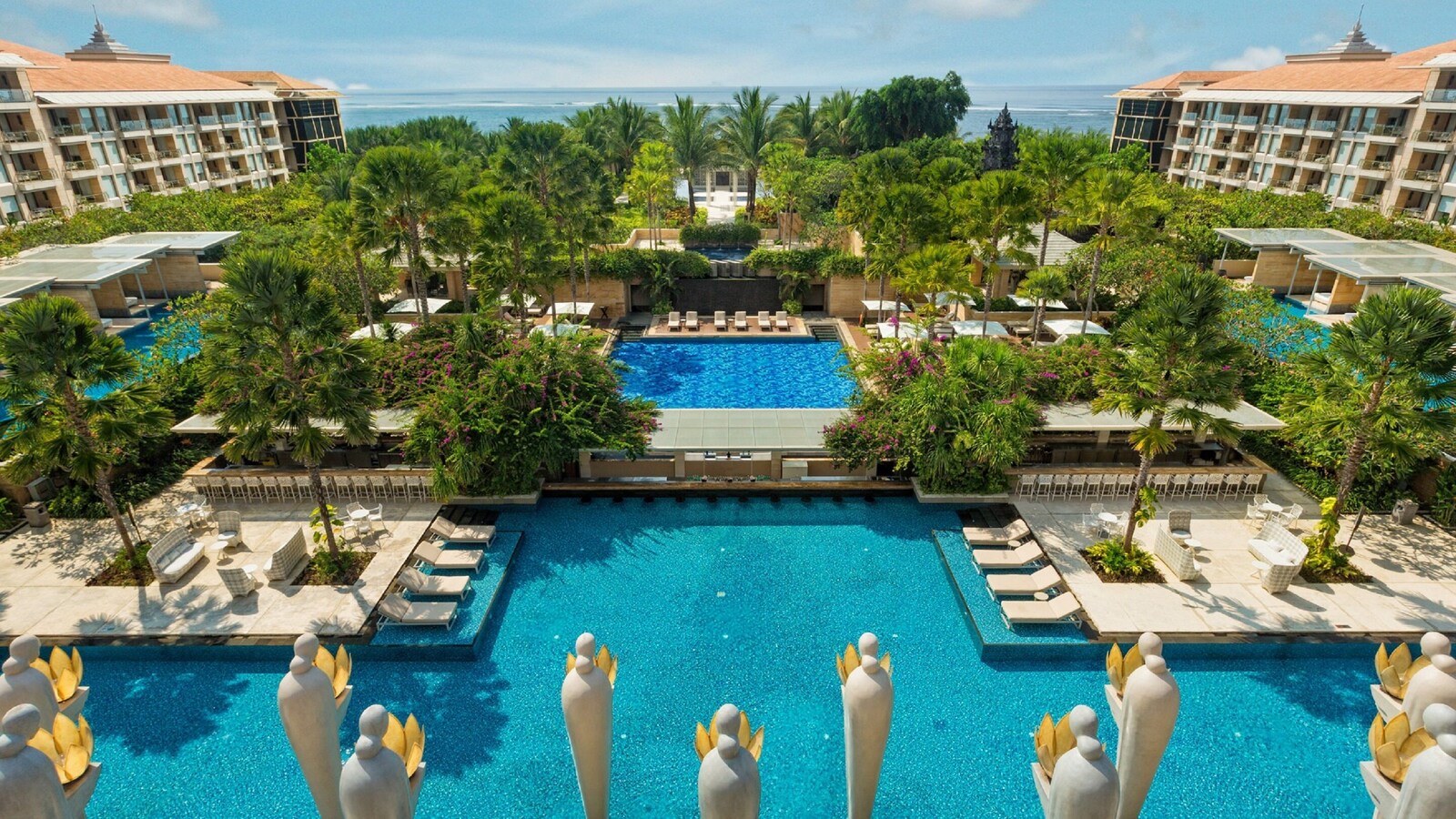 Mulia Resort Nusa Dua 泳池